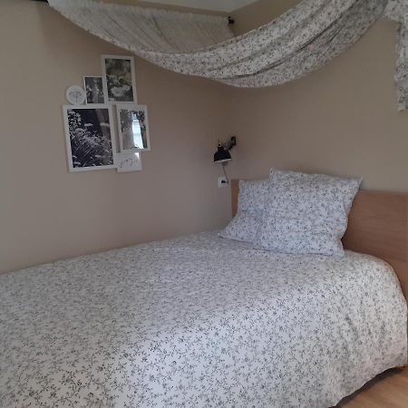 Appartamento Mini Loft Saintes Esterno foto